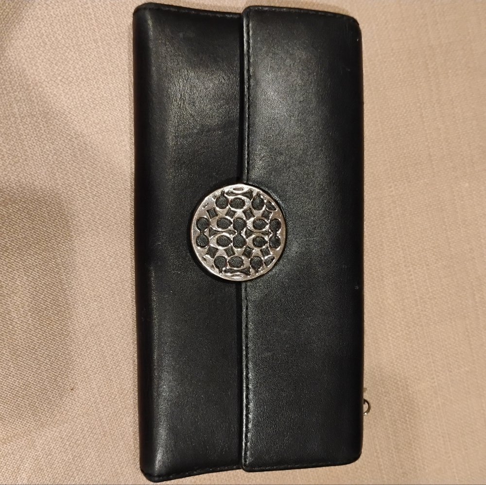 Diane Von Furstenberg & Coach Wallets. - Picture 8 of 12